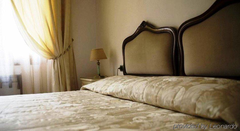 C-Hotels De Rose Palace フィレンツェ エクステリア 写真
