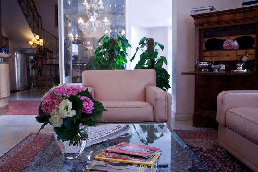 C-Hotels De Rose Palace フィレンツェ エクステリア 写真